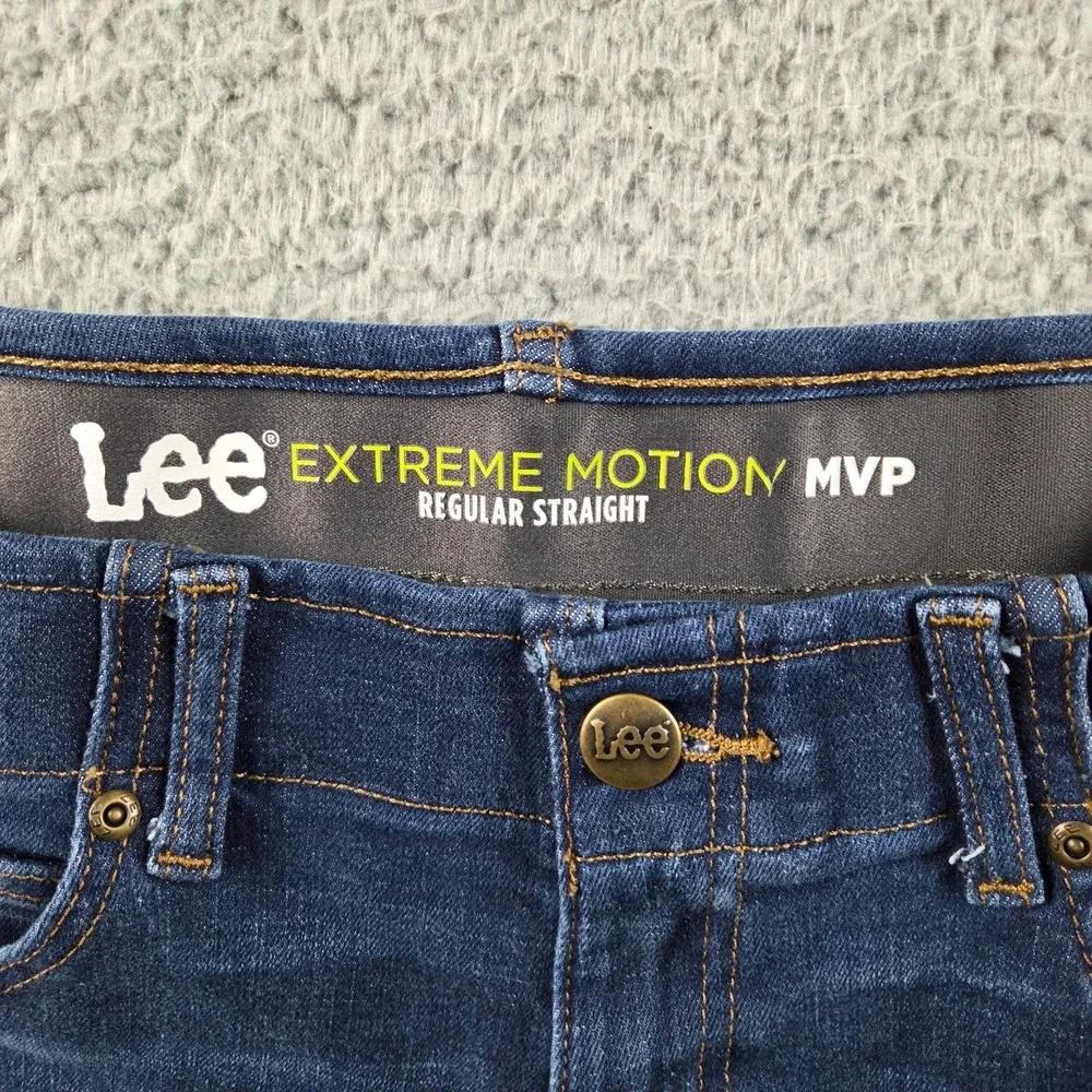 Lee Jeans‎ Mens 34x30 Blue Extreme Motion MVP Regular Fit Straight Leg Stretch